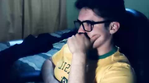 Snapshot of rpaulo25 chatting on 24, 9, 2025 rpaulo25 online show from 24, 9, 2025