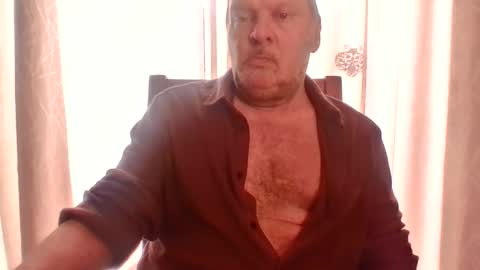Snapshot of rsl1963 chatting on 23, 4, 2026 rsl1963 online show from 23, 4, 2026