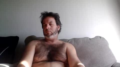 rubbingoneout714 online show from 14, 1, 2026