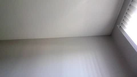 rubbingoneout714 online show from 4, 2, 2026