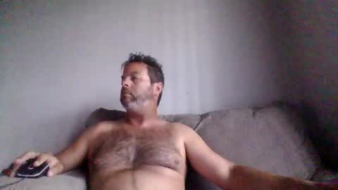 Snapshot of rubbingoneout714 chatting on 20, 5, 2026 rubbingoneout714 online show from 20, 5, 2026