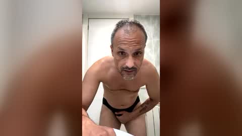 ruben728190 online show from 4, 8, 2026