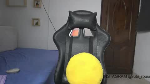 rubi rouss  instagran and X or tw  FAV VIBES11  9 33  101 moan and explode my balls online show from 20, 10, 2025