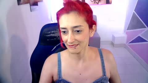 ruby_your_milf online show from 26, 12, 2024