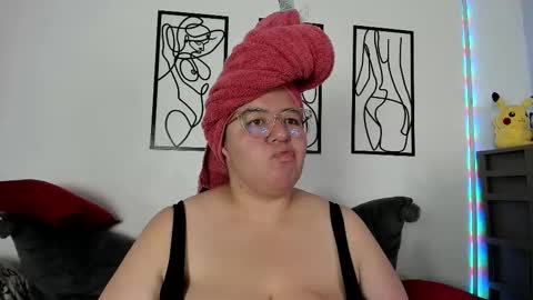 I am  Ruby online show from 27, 3, 2026