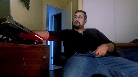  Ruck  online show from 3, 1, 2025