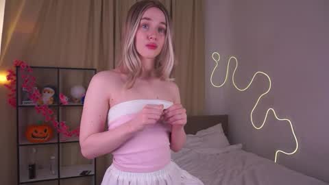 Eva online show from 24, 11, 2025