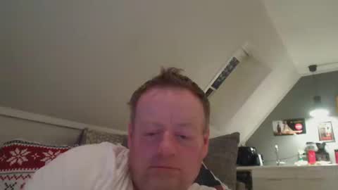 Snapshot of runepetter chatting on 27, 3, 2026 bignorwegian online show from 27, 3, 2026
