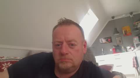 Snapshot of runepetter chatting on 19, 4, 2026 bignorwegian online show from 19, 4, 2026