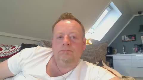 Snapshot of runepetter chatting on 23, 5, 2026 bignorwegian online show from 23, 5, 2026