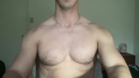 Snapshot of runfasterxo chatting on 5, 1, 2025 runfasterxo online show from 5, 1, 2025