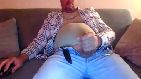 Snapshot of runner_1978 chatting on 15, 5, 2026 runner_1978 online show from 15, 5, 2026