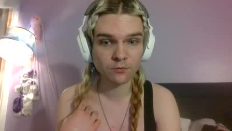 Snapshot of russiansleepexperiment chatting on 8, 11, 2025 jvnko deathwish online show from 8, 11, 2025