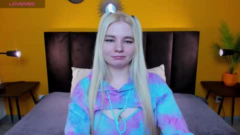 ruthbryant online show from 19, 12, 2025