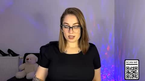 Snapshot of ruthless_111 chatting on 10, 11, 2025 Nika online show from 10, 11, 2025