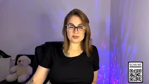 Snapshot of ruthless_111 chatting on 13, 11, 2025 Nika online show from 13, 11, 2025
