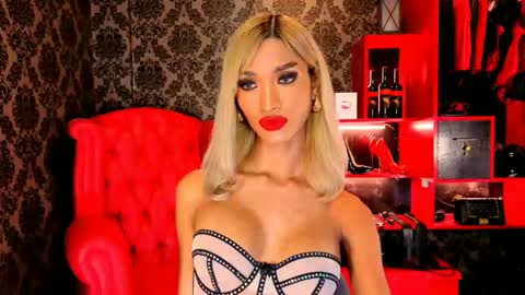 Snapshot of ruthrocero chatting on 2, 2, 2025 Ruth Evangelista online show from 2, 2, 2025