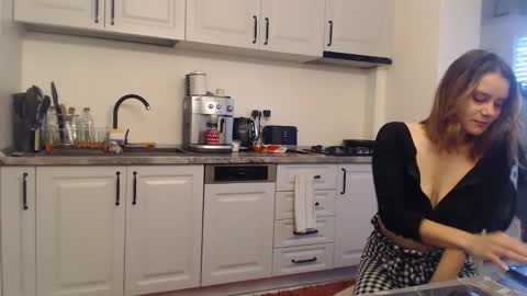 ruxandradanny online show from 12, 12, 2024