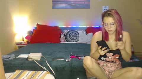 ruxandradanny online show from 2, 12, 2025