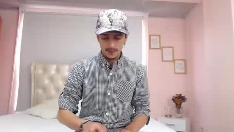 Snapshot of ryan_maxy chatting on 21, 1, 2025 ryan online show from 21, 1, 2025