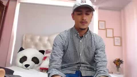 Snapshot of ryan_maxy chatting on 10, 2, 2025 ryan online show from 10, 2, 2025