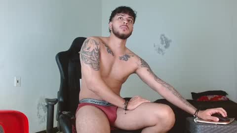 Snapshot of ryan_warren18 chatting on 4, 1, 2025 RYAN online show from 4, 1, 2025