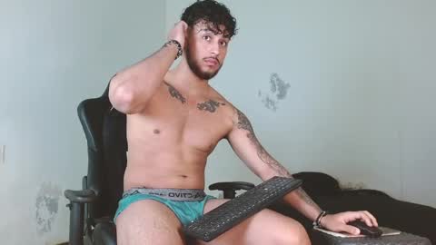 Snapshot of ryan_warren18 chatting on 12, 2, 2025 RYAN online show from 12, 2, 2025