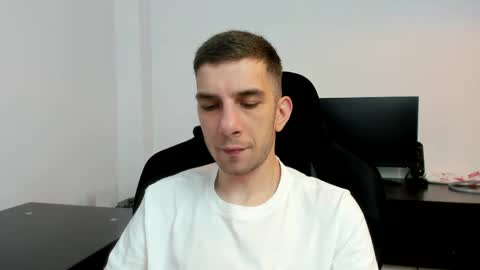 Andrew C. online show from 22, 5, 2026