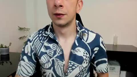 Snapshot of ryandusk chatting on 26, 6, 2026 Andrew C. online show from 26, 6, 2026