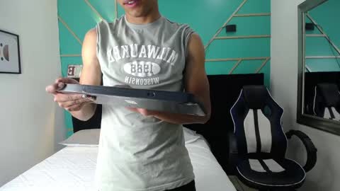 RyanPricee online show from 12, 12, 2024