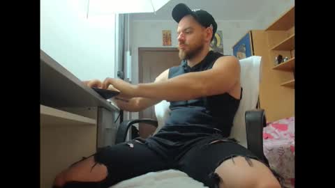 Ryanstone  online show from 15, 11, 2025