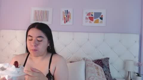 Ryder and Violet online show from 8, 2, 2025