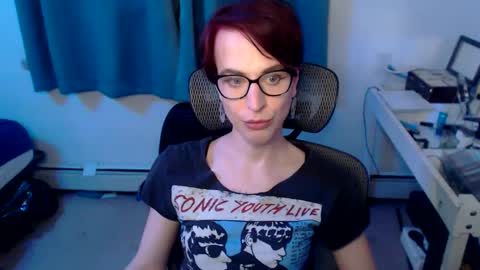 Snapshot of ryff_burnz chatting on 12, 1, 2025 Ryff Burnz online show from 12, 1, 2025