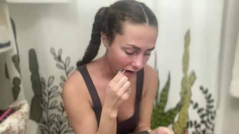 rylancurlygirlxoxo online show from 24, 2, 2026