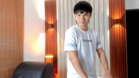 Ryo Kush online show from 12, 10, 2025