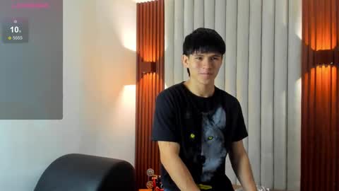 Ryo Kush online show from 23, 11, 2025