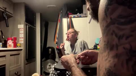 RyTracey2024 online show from 18, 12, 2024