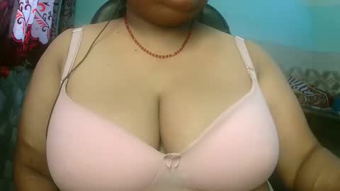 HotLovers online show from 8, 11, 2025