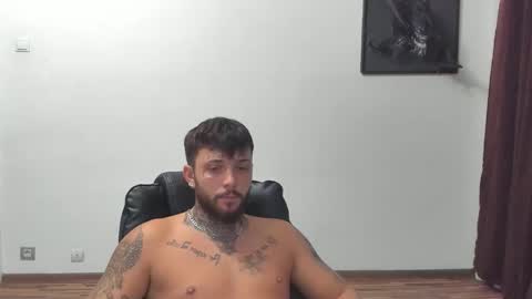 Snapshot of s1nmaster chatting on 3, 10, 2025 s1nmaster online show from 3, 10, 2025
