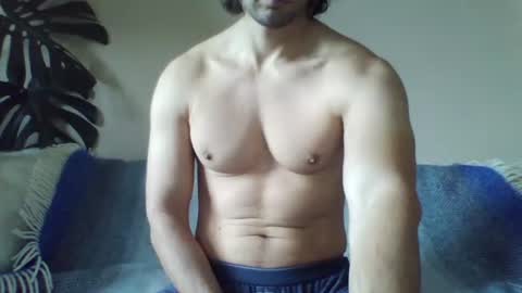 Snapshot of s43_ chatting on 8, 10, 2025 s43_ online show from 8, 10, 2025