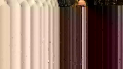 Laura online show from 5, 5, 2026
