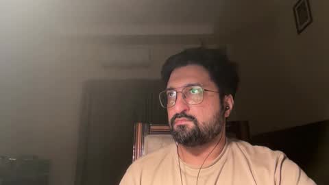 Snapshot of saadiqureshi007 chatting on 19, 10, 2025 saadiqureshi007 online show from 19, 10, 2025