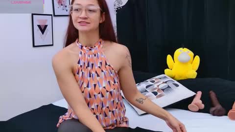 Saara Brown online show from 20, 11, 2025