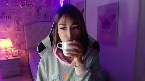 1 online show from 15, 11, 2025