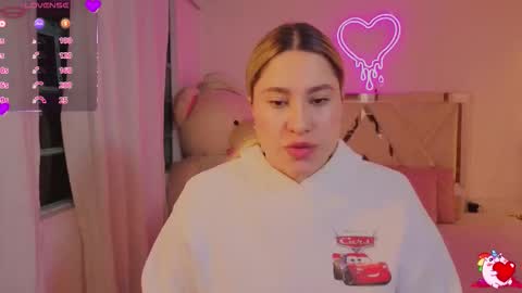 saaya_tay online show from 5, 2, 2026