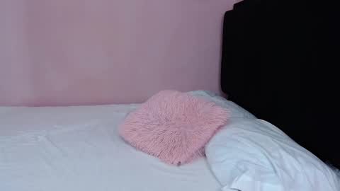           online show from 27, 9, 2025