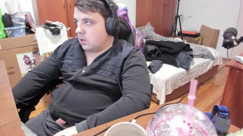 1141323  my Lord Mister Max   moms treasure online show from 4, 1, 2025