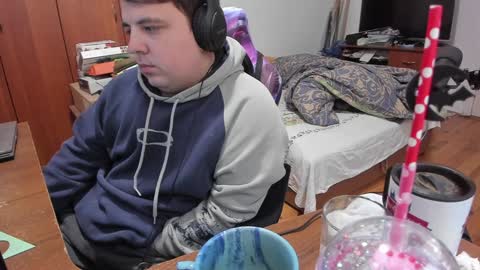 1141323  my Lord Mister Max   moms treasure online show from 17, 1, 2025