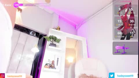 Snapshot of sabrina_keller19 chatting on 10, 11, 2025 Hasley online show from 10, 11, 2025