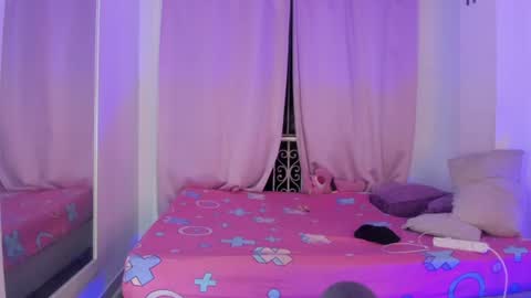 Snapshot of sabrina_lopez1 chatting on 4, 7, 2026 sabrina_lopez1 online show from 4, 7, 2026